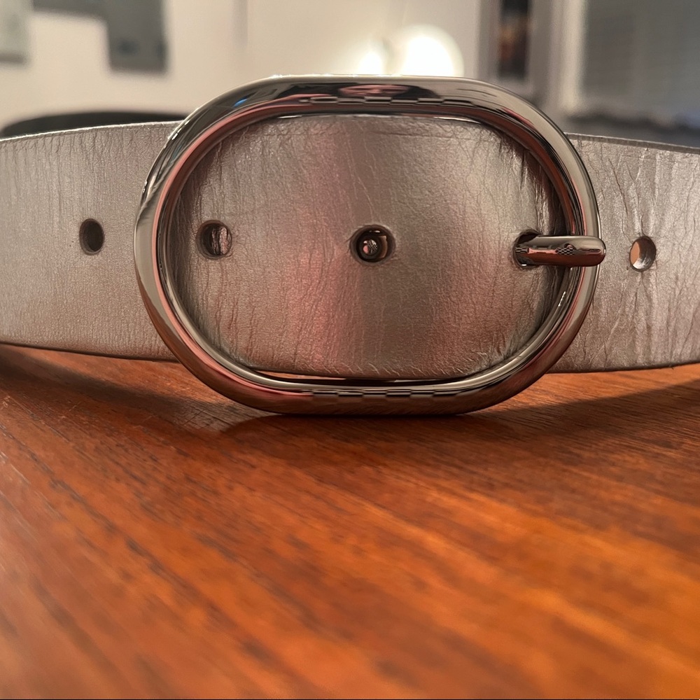 Brave Leather metallic belt